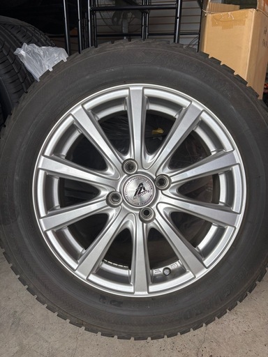 【早い者勝ち！値下げ】【スタッドレス用に!!!】フィットHB、アクア、クロスビー、スイフトなど (175/65R15)中古ホイール４本セット