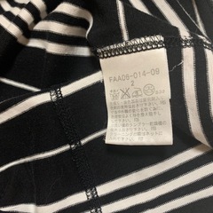 Burberry London.Ｔシャッツ.カットソー.Mサイズの画像