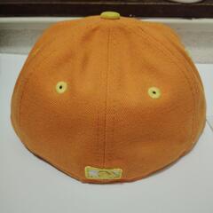 🟠美品、ニューエラ　キッズ用🧢52センチ🙆‍♀️除菌済み🎁オマケ、１個つき。😁の画像
