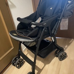 ベビーカー
の画像