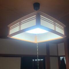 LED和室用照明器具の画像