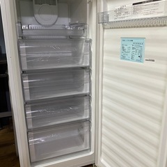縦型 冷凍庫の画像