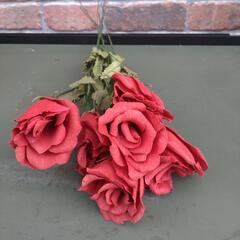 【断捨離中‼️あげます‼️】　バラ　紙製　造花の画像