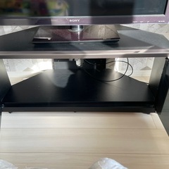 テレビ、テレビ台の画像