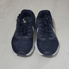 NIKE　スニーカー　22.5の画像