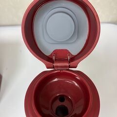 【中古雑貨】生活雑貨　ピーコックワンタッチマグの画像