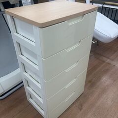 5段プラケース アイリスオーヤマ 衣類収納 チェスト 参考価格11000円【設置費込み】🚚自社配送時💳代引き可🚚(現金、クレジット、スマホ決済対応)の画像