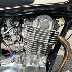 SR500 FCR41キャブ　ヨシムラマフラー　ブレンボ４ポット　オイルクーラーの画像