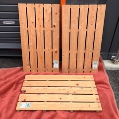桧すのこ　3枚　一部切れ込み有ります
