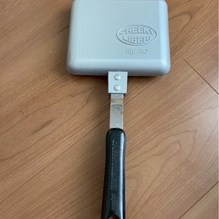 CHEEKY LIBERI ホットサンドメーカー