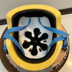 ミニオン　ヘルメットの画像