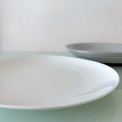 ニトリ♡唐茶削ぎ　丸深皿とプレート皿×2 セットの画像