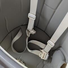 ベビーチェアの画像