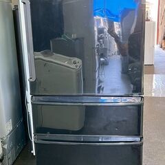 大阪送料無料★3か月保障付き★冷蔵庫★アクア★4ドア★2017年★AQR-361F(K)★R-127の画像