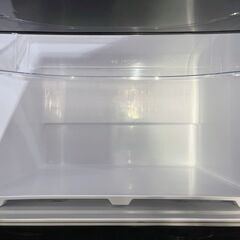大阪送料無料★3か月保障付き★冷蔵庫★アクア★4ドア★2017年★AQR-361F(K)★R-127の画像