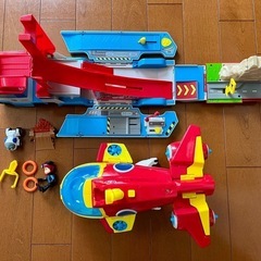 パウパトロール 
パウパトローラー パウサブマリン セットの画像