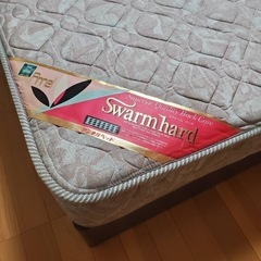 セミダブルベッド　マットレスセット　引き出し収納付きですの画像