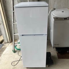 アビテラックス 139L 2ドア ノンフロン冷凍冷蔵庫 2022年製
