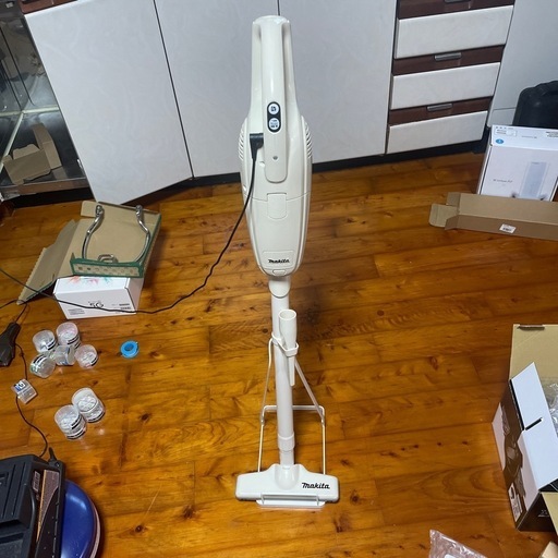 マキタ充電式掃除機