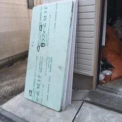 建築材料 ボード 6枚 ベニヤ 無料で差し上げますの画像