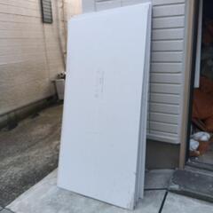 建築材料 ボード 6枚 ベニヤ 無料で差し上げますの画像