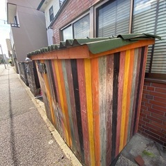 木製倉庫の画像