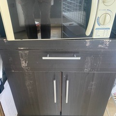 【0円】食器棚兼用レンジ台の画像