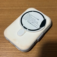 モバイルバッテリー 10,000mAh Lightningケーブル内蔵の画像