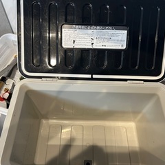 クーラーボックスの画像