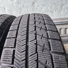 バリ山　BRIDGESTONE VRX 155/65R14 スタッドレス　タイヤ　2017年製　14インチの画像
