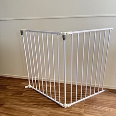 Amazon購入 ペット用サークル ドア付 折りたたみ可能 フェンス 室内 屋外 広い ケージ ゲート 犬 猫の画像