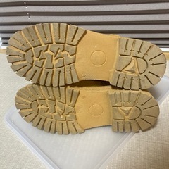 YIVU ベージュ 24cm 23cm キャメル　茶色の画像