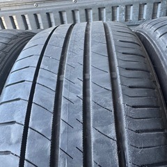 バリ山　DUNLOP ダンロップ　LEMANSV 215/50R18 夏タイヤ　2021年製　18インチ　エスティマ　ステップワゴン　などの画像