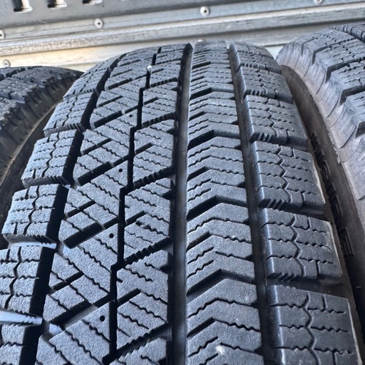 バリ山　BRIDGESTONE ブリヂストン　ブリジストン　VRX2 145/80R12 スタッドレス　タイヤ　2019年製　12イン