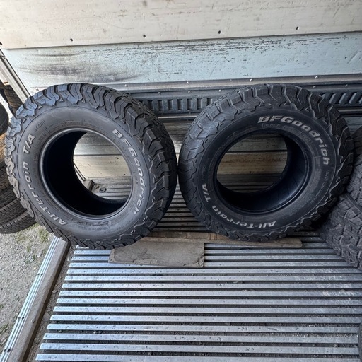 BFGOODrich グッドリッチ　All-Terrain T/A LT275/70R16 119/116S 夏タイヤ　2021年製　