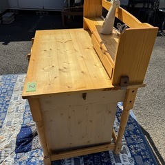 値引しました✴︎学習木製机セット(中古)美品！✴︎No.2の画像