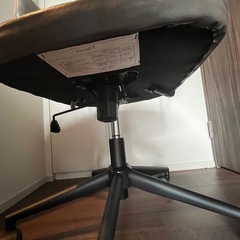 【おしゃれなオフィスチェア】ニトリ 回転キャスター付き 椅子（2脚セット・バラ売り可）の画像