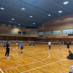 バドミントンやろうよ🏸
