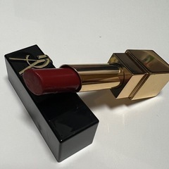YSL 口紅の画像