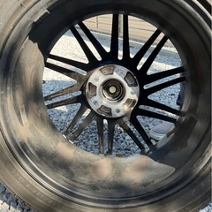 ダンロップ スタッドレスタイヤ 235/45/R18の画像