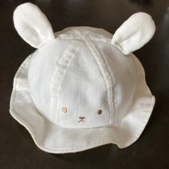 Baby 女の子　帽子44センチ　の画像