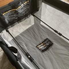 Graco Pack n Play 折りたたみベビーベッドの画像