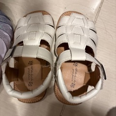 美品！キラキラサンダル、白サンダル　二点セットの画像