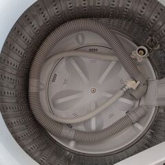 ヤマダ　全自動洗濯機　YWM-T55LW　5.5K『中古美品』2024年式　Bの画像