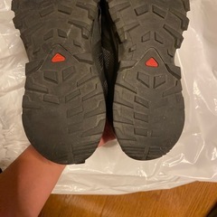 【大幅値下げ❗️】【美品】サロモン　ゴアテックススニーカーの画像