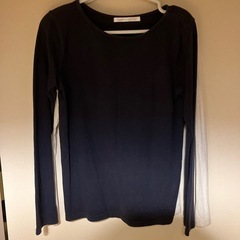 服4点　カットソー、デニムスカートなどの画像