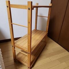 木製ラックの画像
