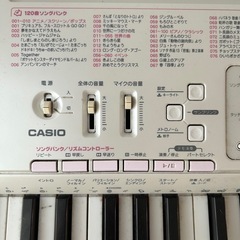 カシオ　キーボードの画像