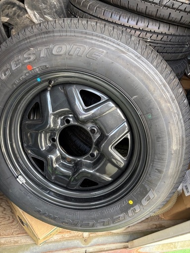 ジムニー新品タイヤホイール付き‼️スペア‼️一本