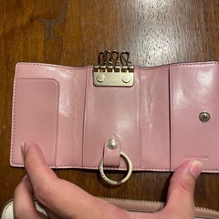coach長財布キーケースセットの画像